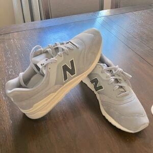 New Balance Light Gray and ivory Sneakers 997H